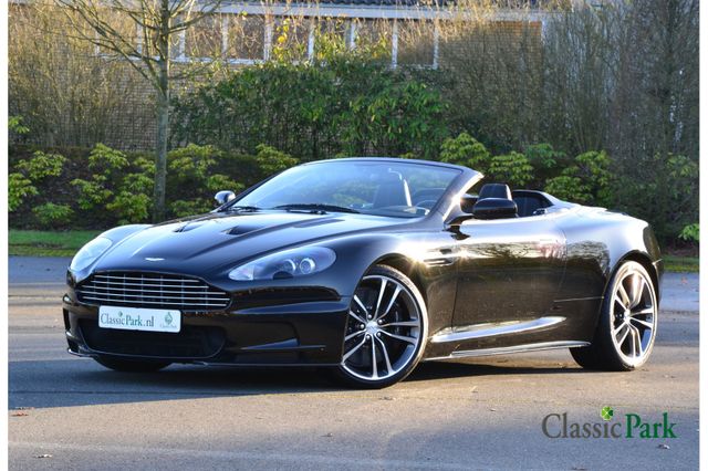 Aston Martin DBS Volante