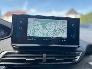 Peugeot 3008 - 11