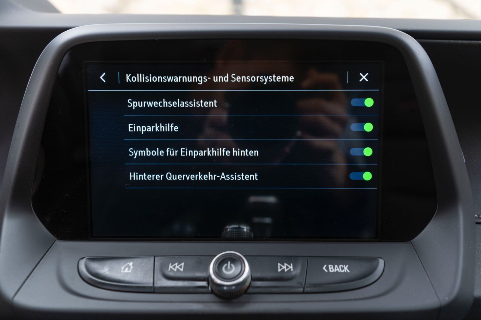 Fahrzeugabbildung Chevrolet Camaro SS 6,2L HUD LED BOSE KAM CARPLAY TOTW
