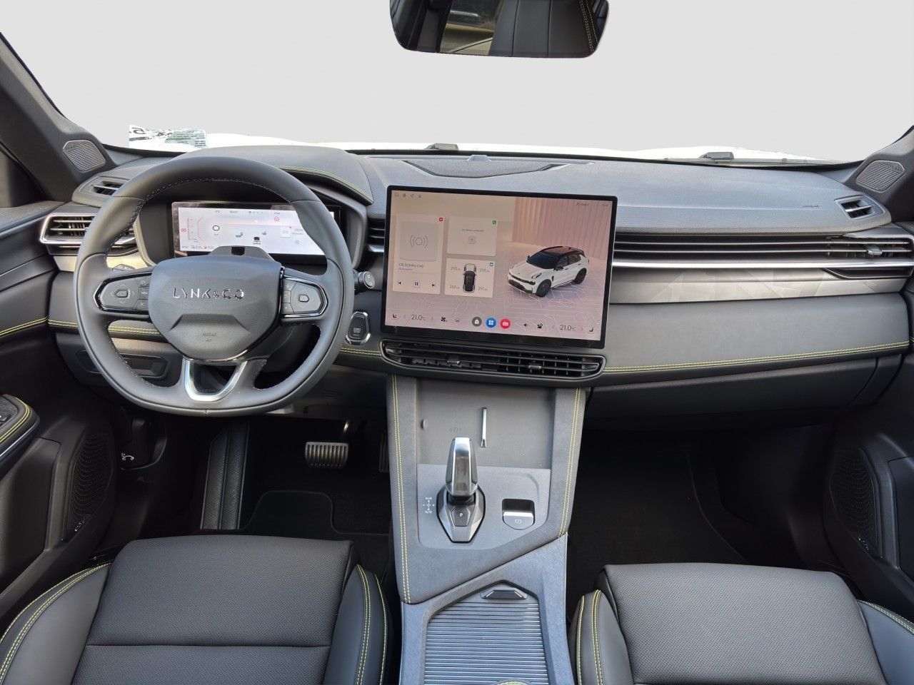 Lynk & Co 01