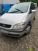 Opel Zafira 7 Sitze 2.  Hand 1000 Festpreis - Opel Zafira aus 2000