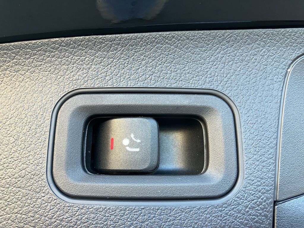 Fahrzeugabbildung Mercedes-Benz GLA 180 LED*AHK*NAVI*KAMERA*TOTWINKEL*DAB