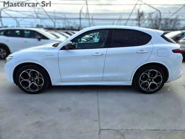 Alfa Romeo ALFA ROMEO Stelvio Stelvio 2.0 t Veloce Ti Q4 28 imagem 3