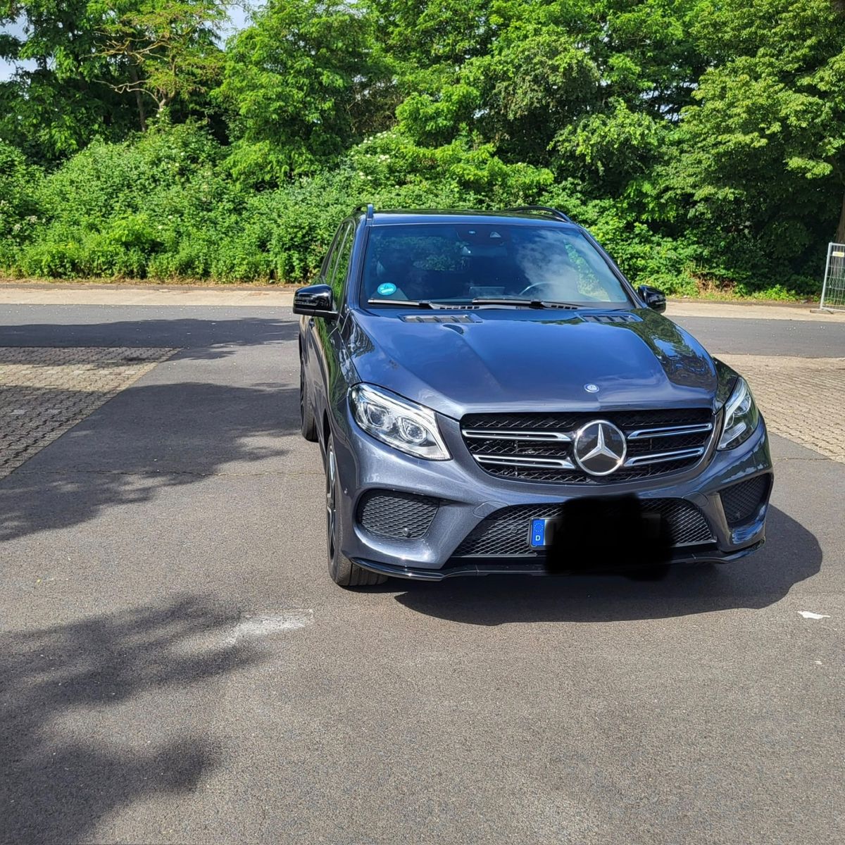 MERCEDES-BENZ GLE 350 d 4MATIC - Vollausstattung  
