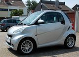Smart ForTwo coupé 1.0 62kW passion Leder Panoramadach - Smart in Nürnberg