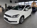 Volkswagen Touran Comfortline 1.5 7 Sitze Navi LED ACC Kame