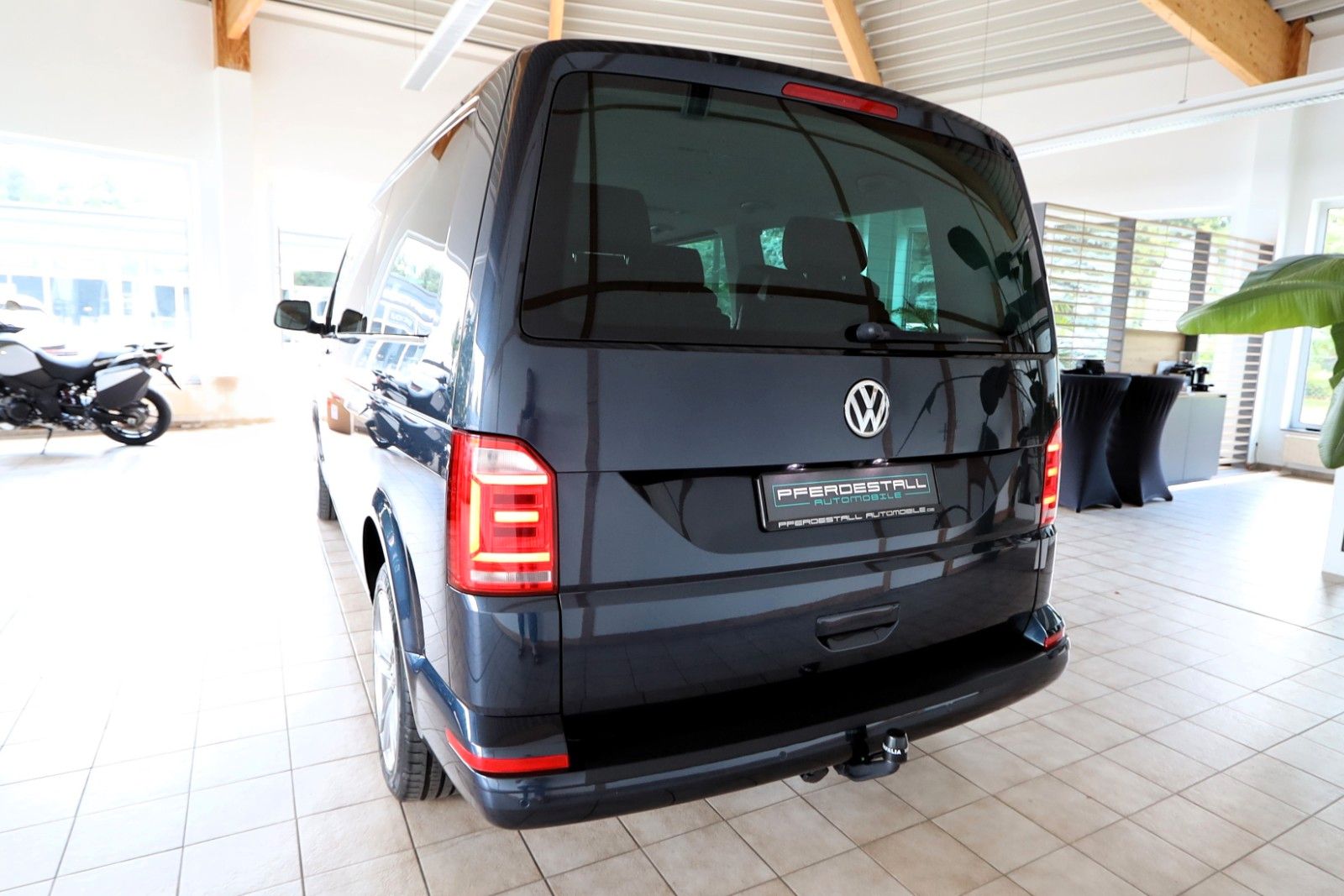 Volkswagen T6 Multivan 2.0 TSI Comfortline lang AHK STHZ foto 7