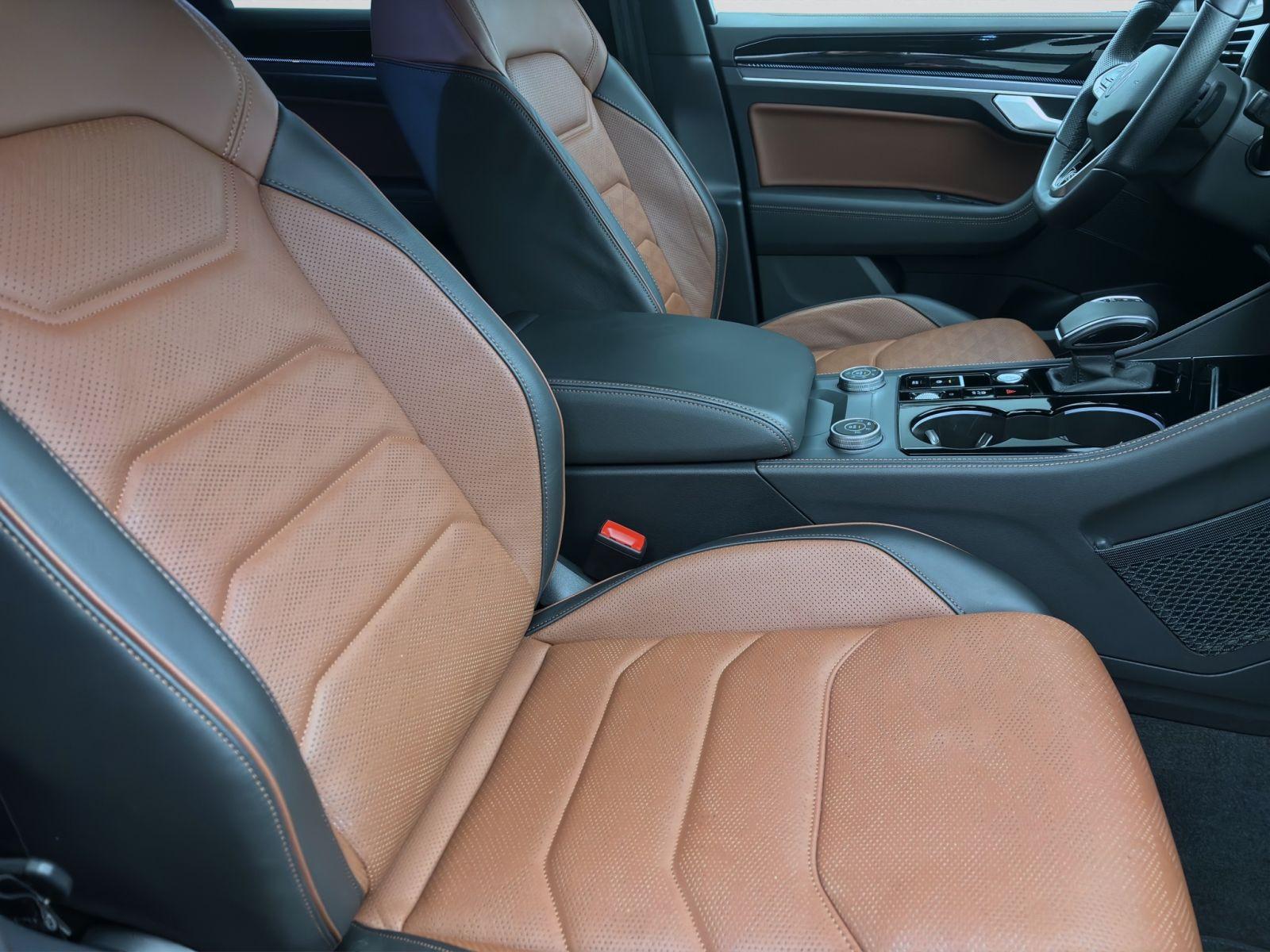 Volkswagen Touareg 3.0 TDI Tiptronic 4M R-LINE LUFT STDHZG 