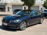 BMW Bmw 730 730d xDrive - blaue BMW 730