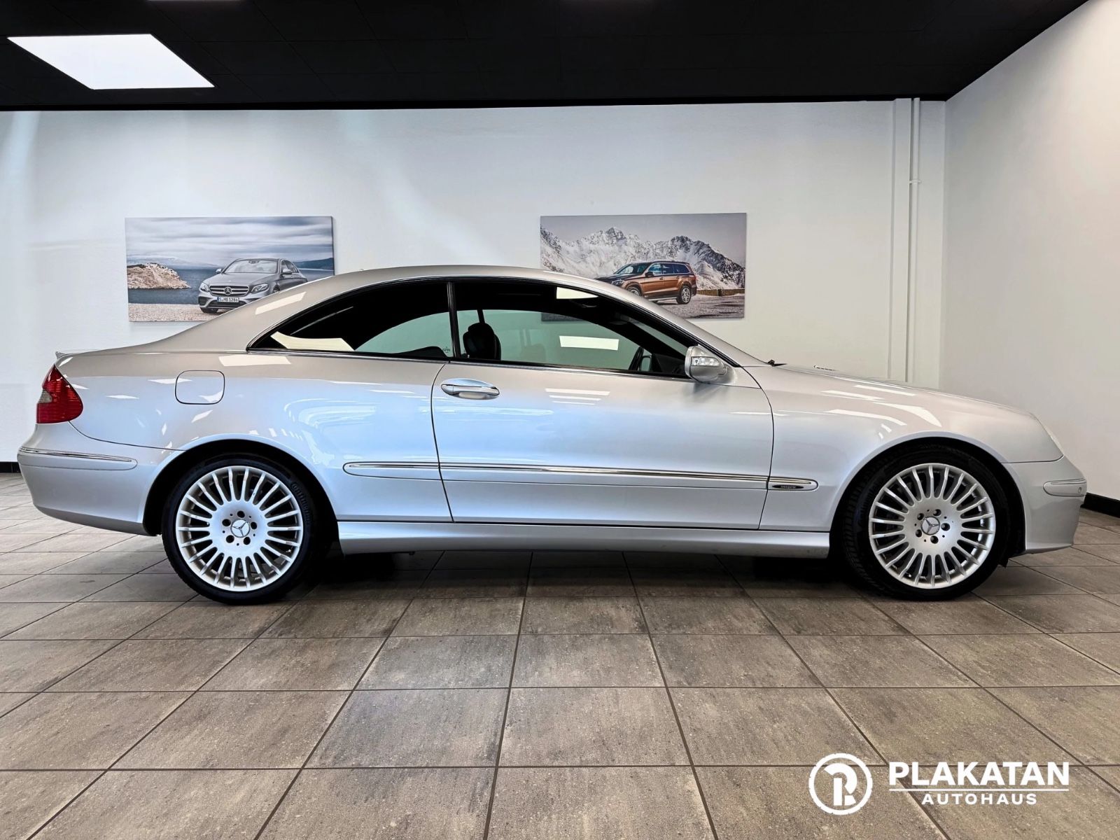 Fahrzeugabbildung Mercedes-Benz CLK 320 CDI Harman/Kard Leder Memory MB-Service