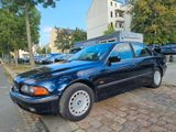BMW 520i