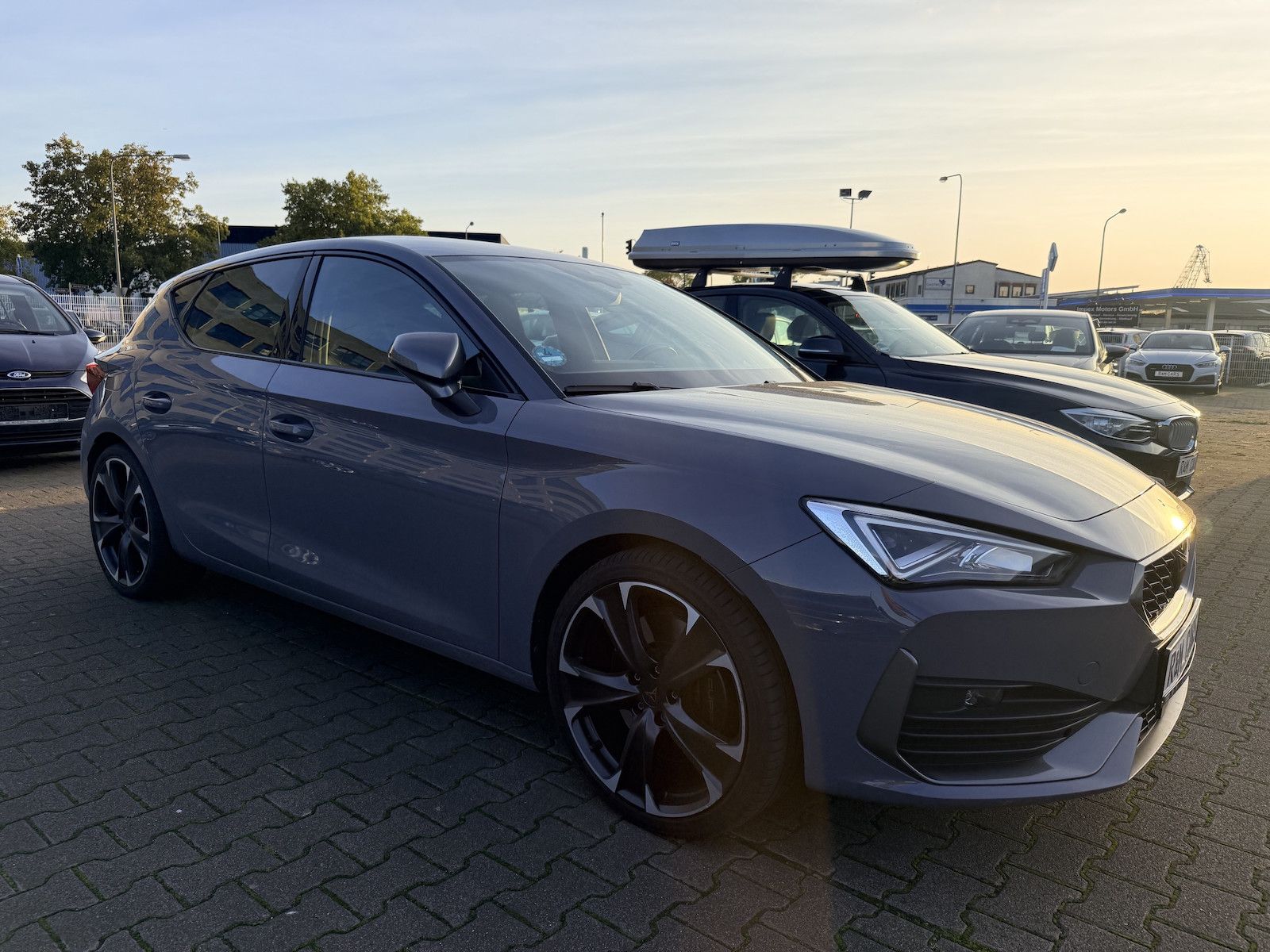 Cupra Leon VZ e-Hybrid PlugIn/Sports./Scheckh imagem 2