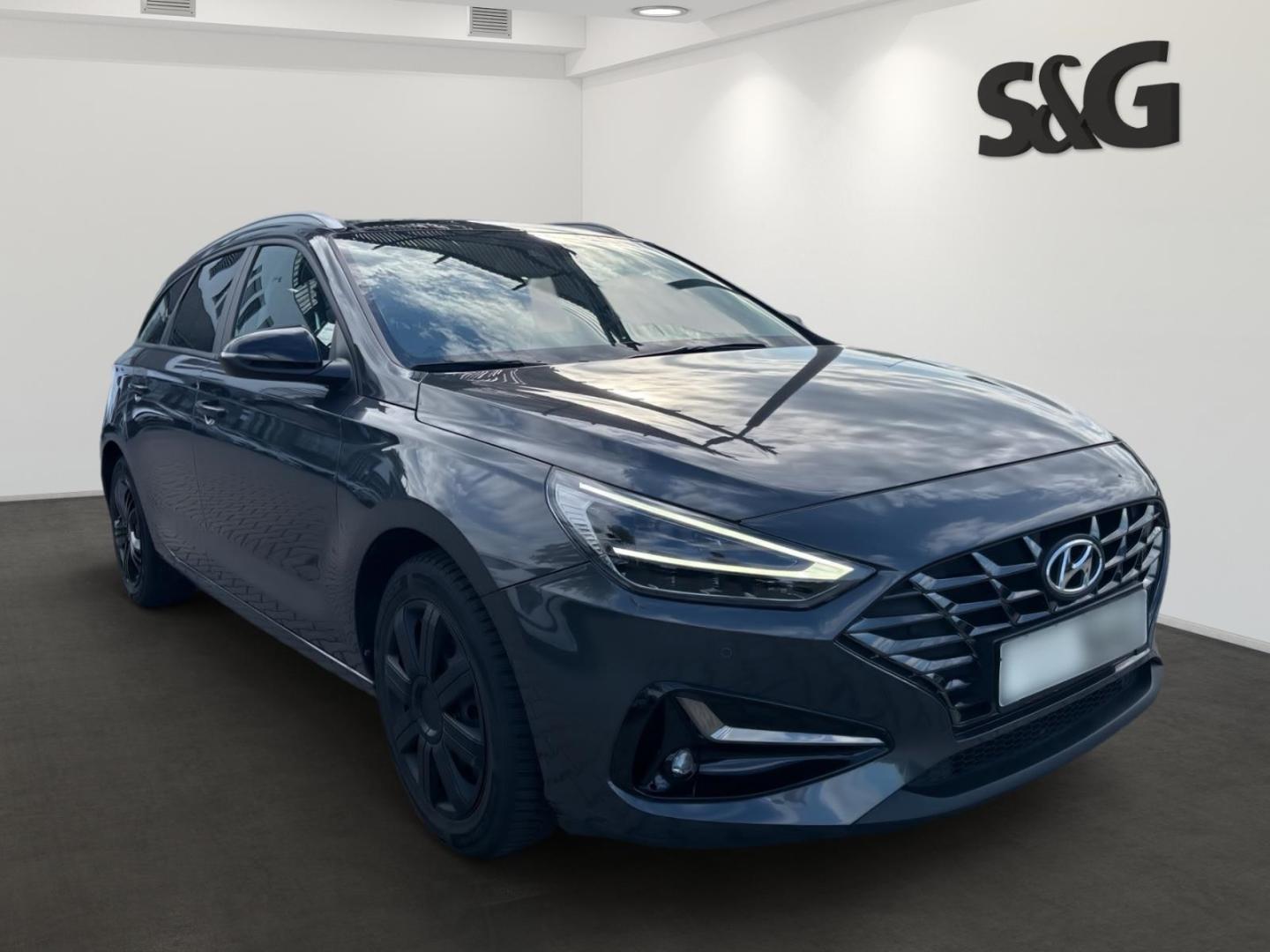 Hyundai i30 cw Edition 30+ Mild-Hybrid El. Panodach Navi