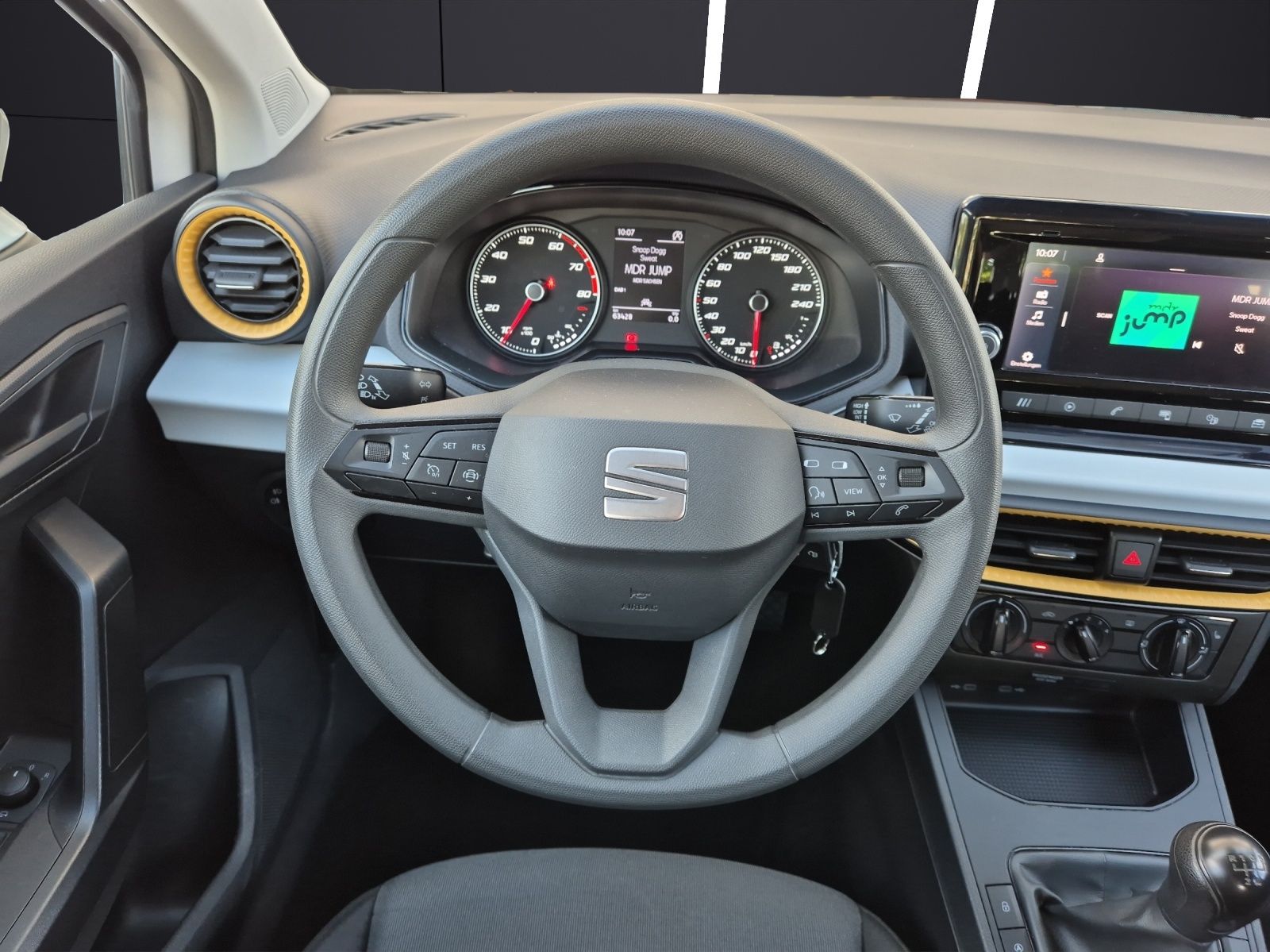 Fahrzeugabbildung SEAT Ibiza 1.0 Reference LED Klima DAB PDC SHZ LM