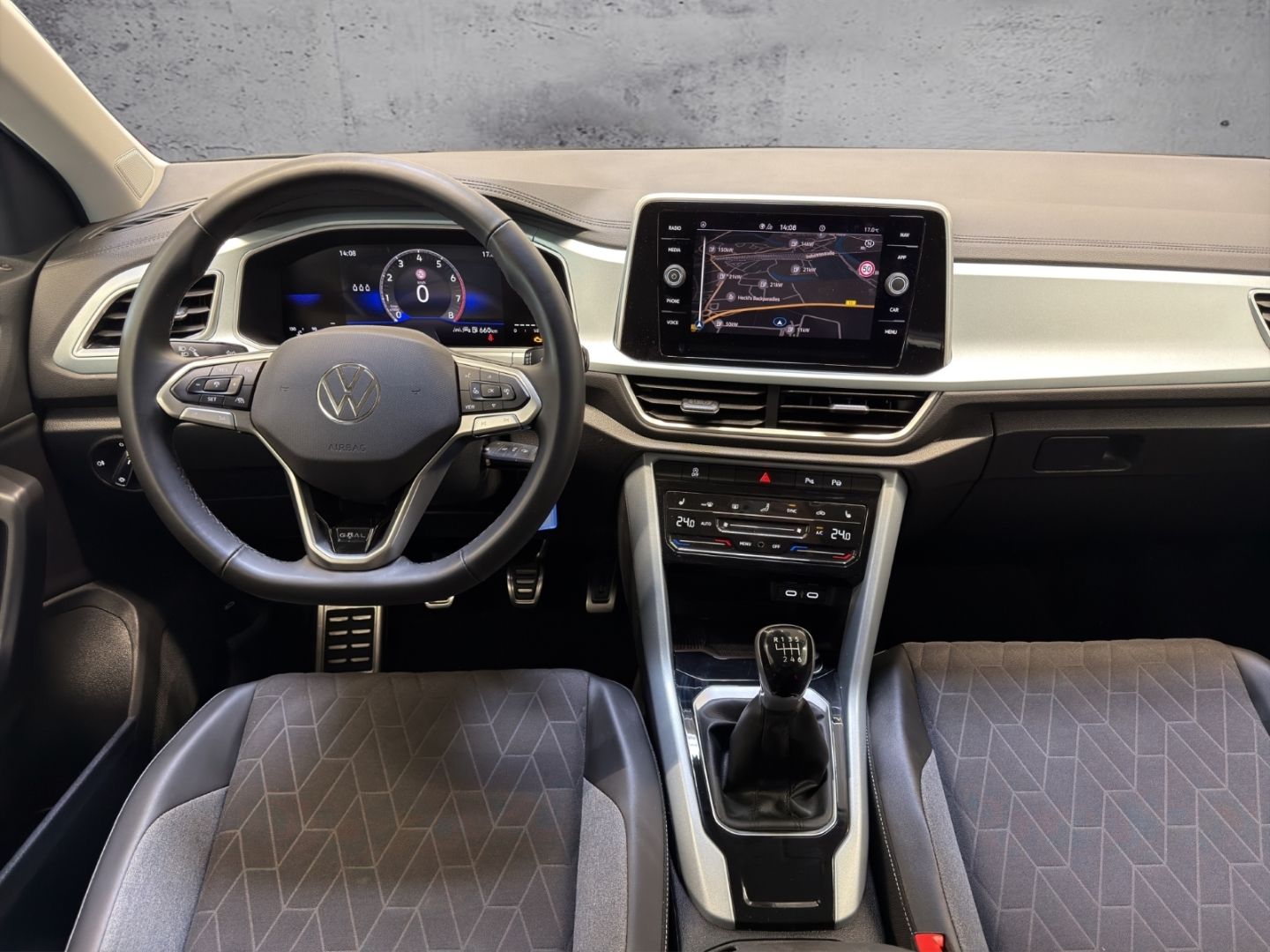 Volkswagen T-Roc - Bild 12