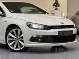 Volkswagen Scirocco 1.4 TSI  Life /Aut./Xenon/Navi/BT/SHZ - Volkswagen Scirocco aus 2014