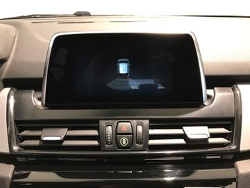 BMW Active Tourer 225xe KLIMA LED NAV PDC SHZ TEMP