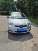 Toyota Yaris 1,0-l-VVT-i Cool Cool Klima Gjr TÜV NEU - Toyota Yaris in Kiel