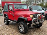 Jeep Wrangler 2.5 4x4 TÜV 11.2027 - gebrauchte Jeep Wrangler aus dem Jahr 1990
