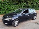 Kia Ceed / cee'd Ceed 1.4 CVVT Edition 7 - Kia aus 2011: Cee D
