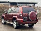 Toyota Land Cruiser PRADO Executive 4.0 V6  8 Sitzer - Toyota Land Cruiser: Automatik