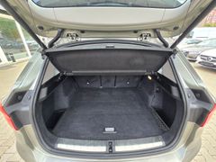 Fahrzeugabbildung X1 xDrive 18 d Sport Line