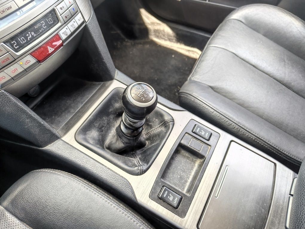 Fahrzeugabbildung Subaru OUTBACK Comfort 2.0 DPF