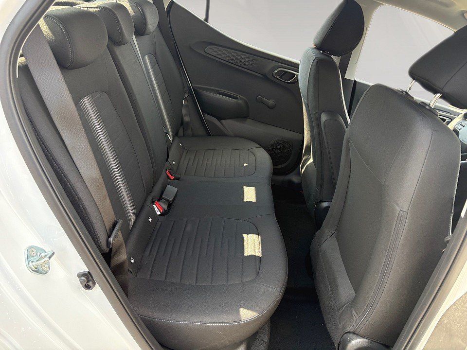 Fahrzeugabbildung Hyundai i10 1.0i 63PS Trend Komfort