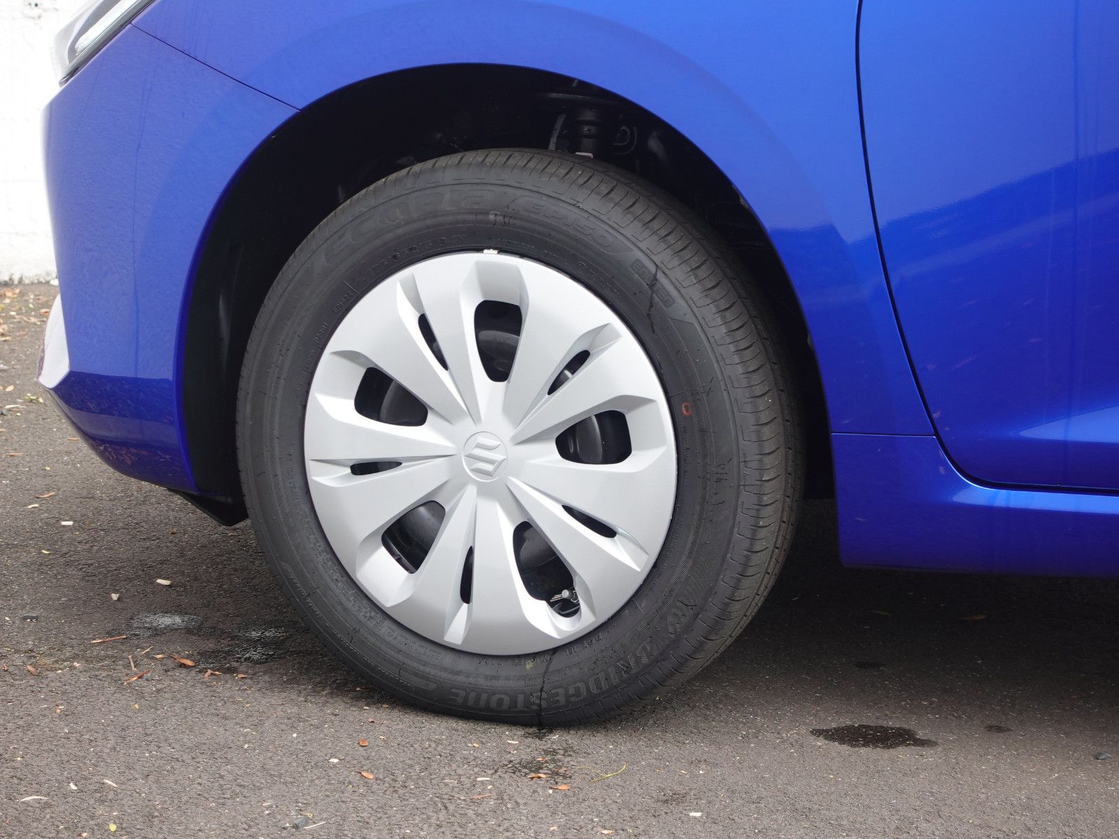 Fahrzeugabbildung Suzuki Swift 1.2 Club  AllGrip  Navi,PDC,Klima,Kamera