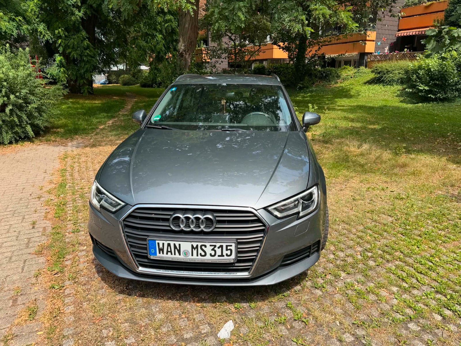 AUDI Audi A3 Sportback 1.0 TFSI S tronic (Autom...