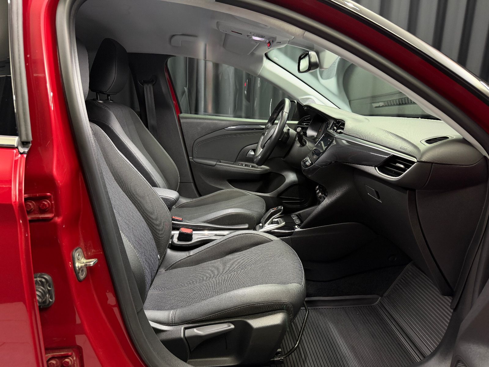 Fahrzeugabbildung Opel Corsa F Elegance|AUTOMATIK|NAVI|KAMERA|AC|PDC