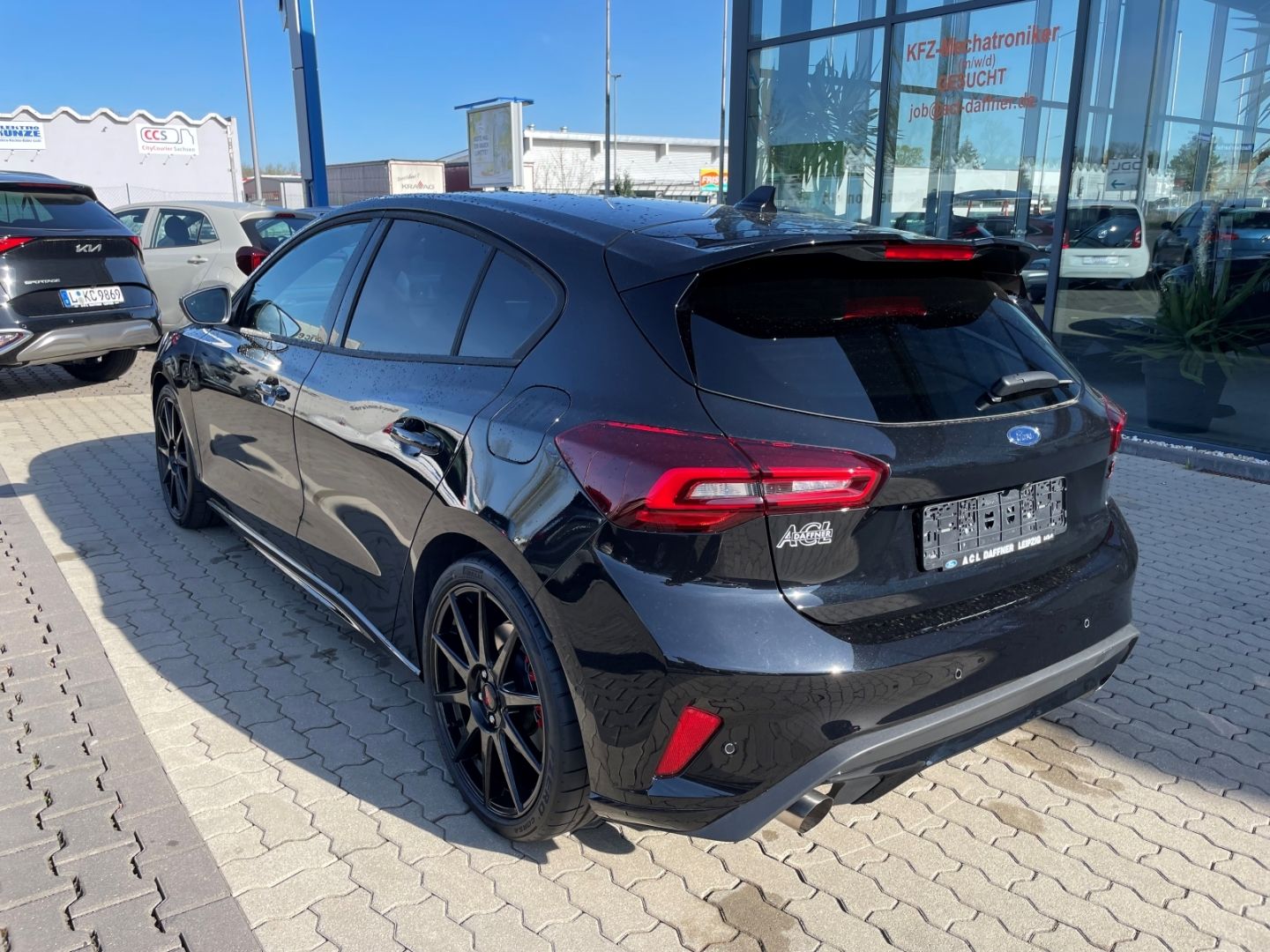 Fahrzeugabbildung Ford Focus ST X totWinkAss LED HeadUpDispl Kamera