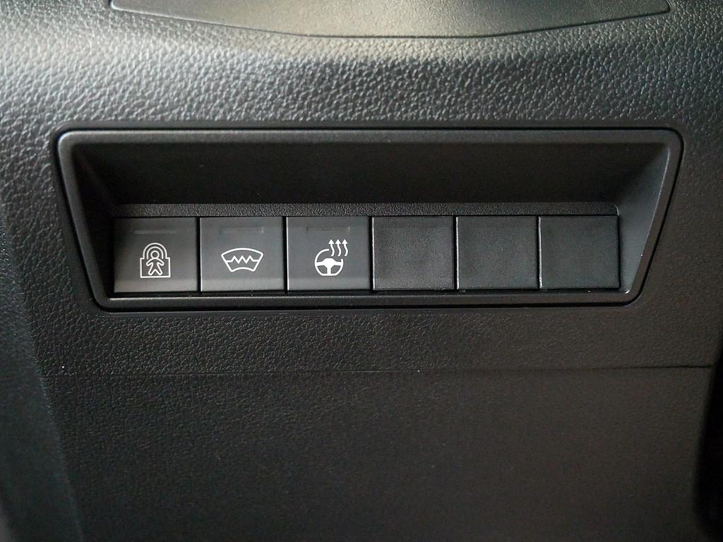 Citroën Berlingo M BlueHDi 130 Max SHZ NAVI AHK ACC LED