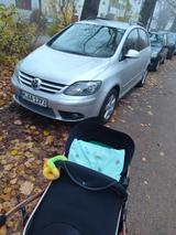 Volkswagen Golf Plus 1.6 United United - VW Golf Plus Gebrauchtwagen in München