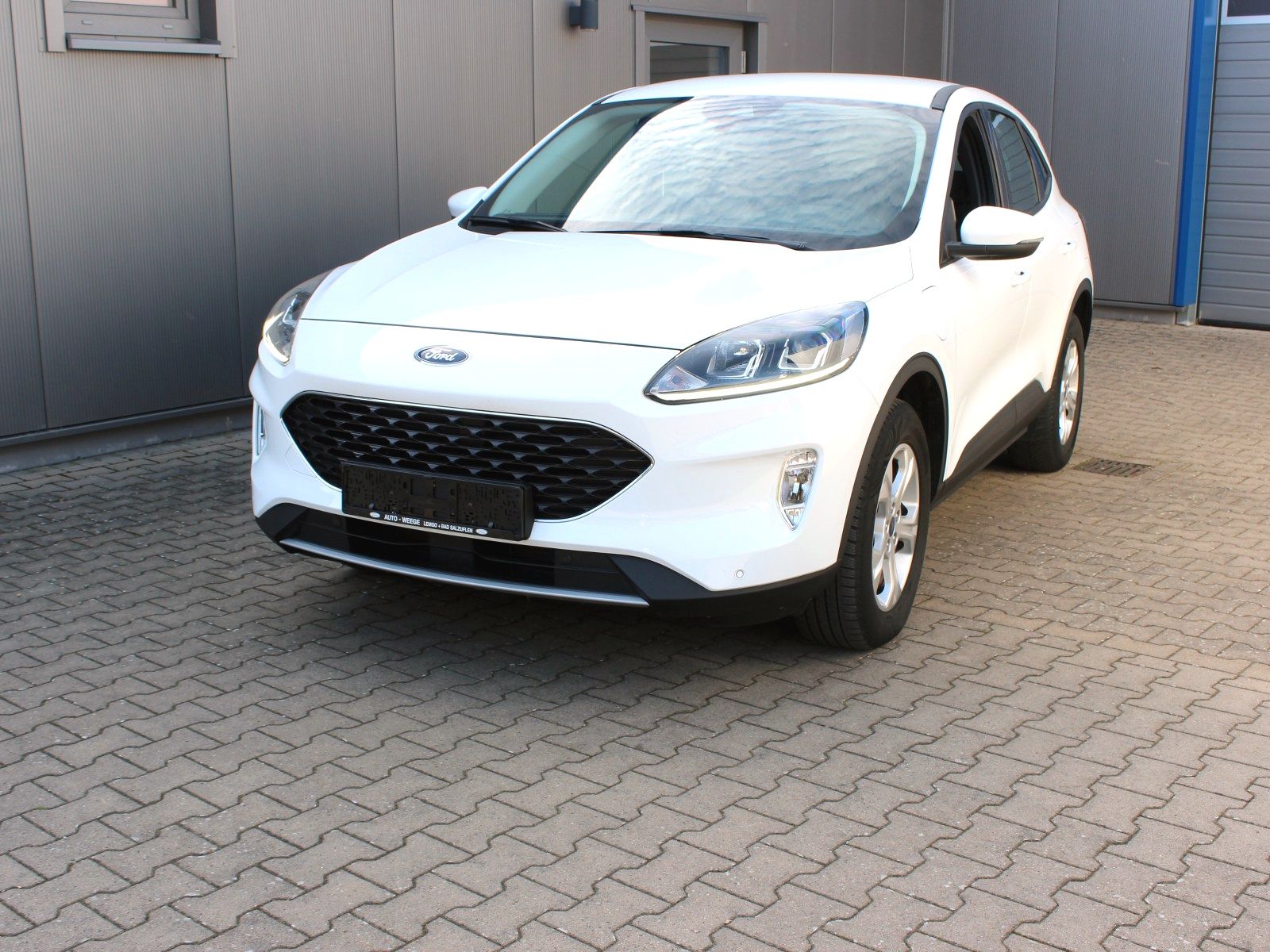 Fahrzeugabbildung Ford Kuga Plug-In Hybrid Cool & Connect 2,5 Duratec