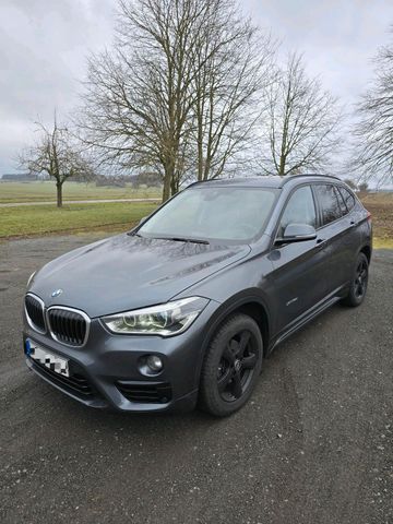 BMW BMW X1 xdrive sportline tüv 8fach bereift