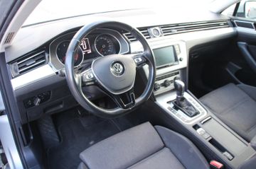 Volkswagen Passat Variant - 11