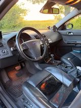 Volvo V50 Automatik - gebrauchte Volvo V50 aus dem Jahr 2006