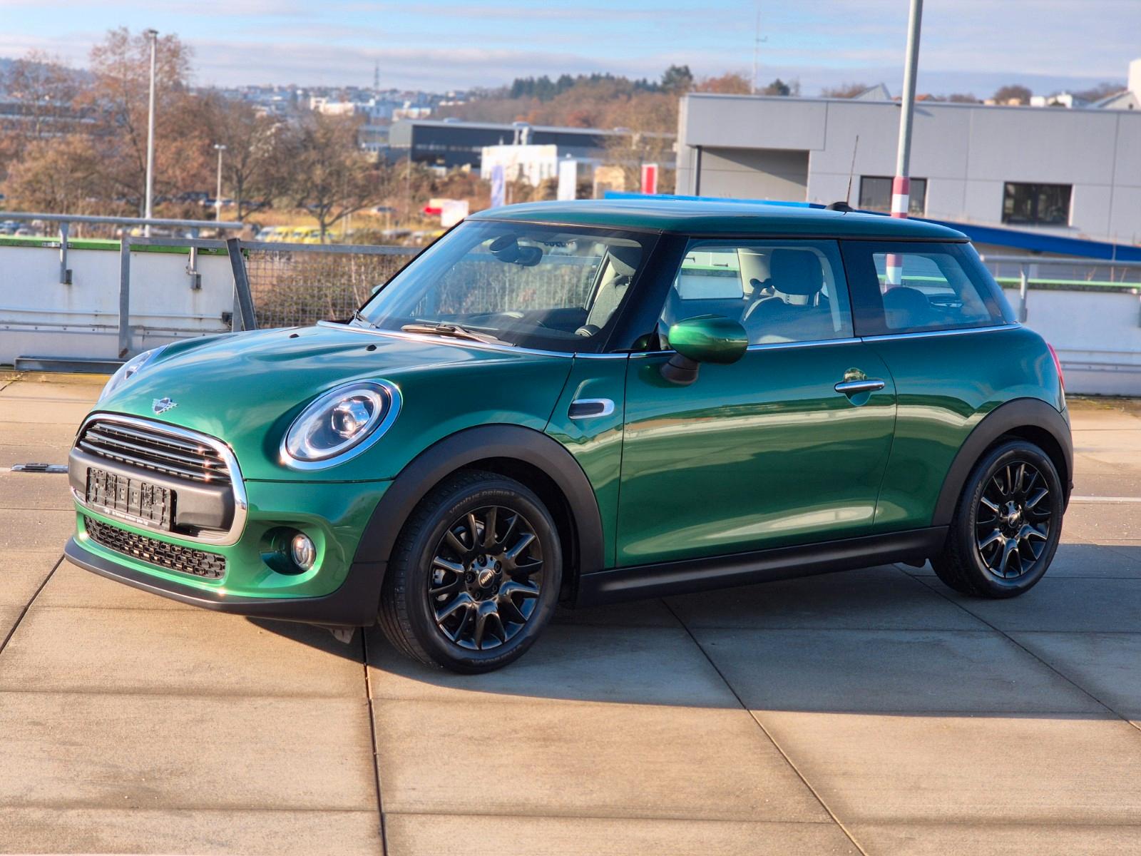 MINI ONE Mini 3-trg. One Aus 1-Hand Top Zustand.