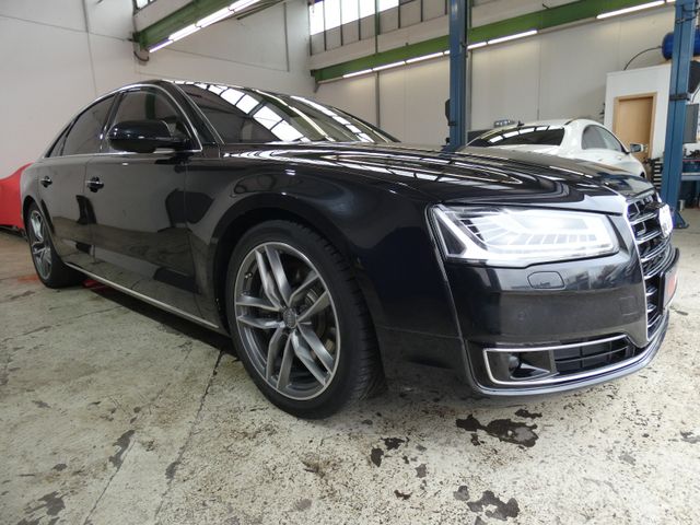 AUDI A8 4.2 TDI QUATTRO*LED*BOSE*ACC*NAVI*S-DACH