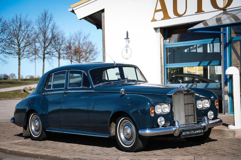 Rolls-Royce Silver Cloud