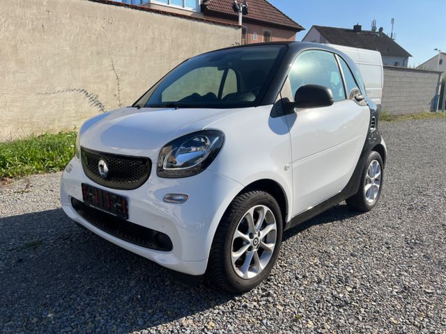 Smart ForTwo coupe Passion Navi Klimaautomatik Tempoma