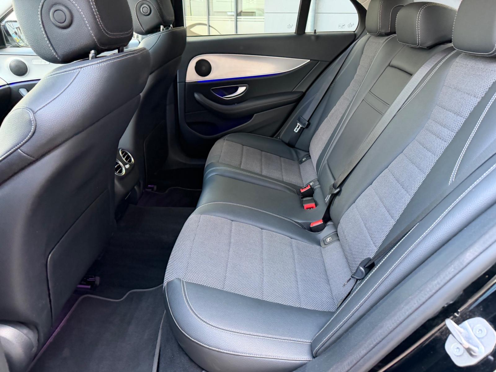 Mercedes-Benz E 220 d/AUTOMATIK/LED/LEDER/SHZ/NAVI/KAMERA