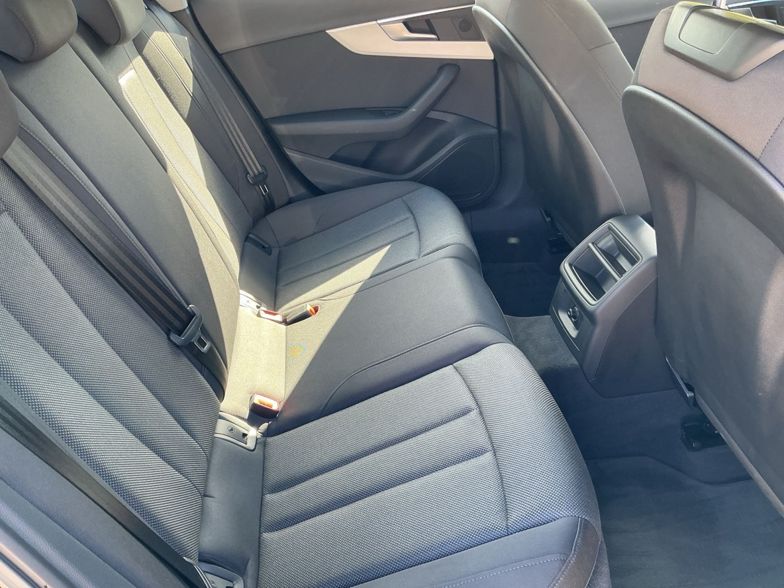 Audi A4 - Bild 16