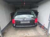 Volkswagen Basltlerfahrzeug VW Passat V6 - Volkswagen Passat aus 1998: Kombi