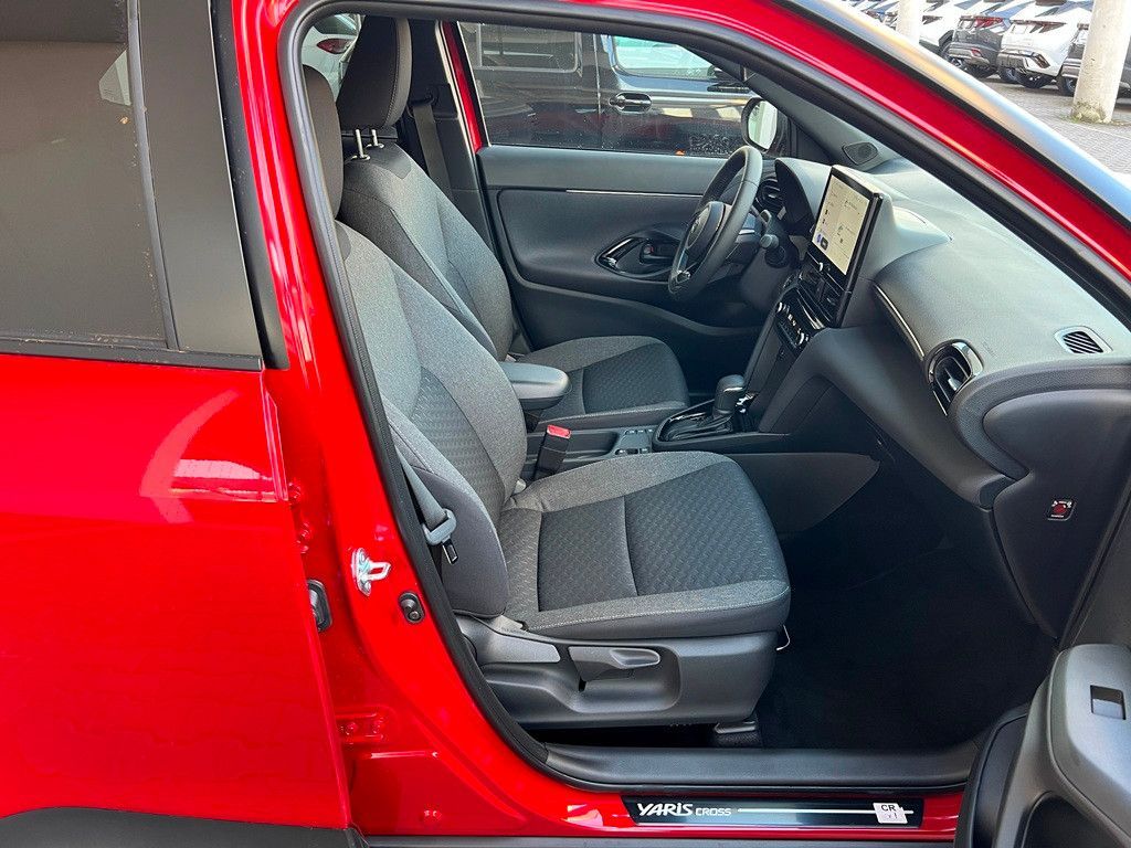 Fahrzeugabbildung Toyota Yaris Cross 1.5 E FWD Teamplayer Kamera,LED,Navi