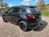 Skoda Karoq 2.0l TDI DSG 4x4 SPORTLINE SPORTLINE - Skoda Karoq von privat