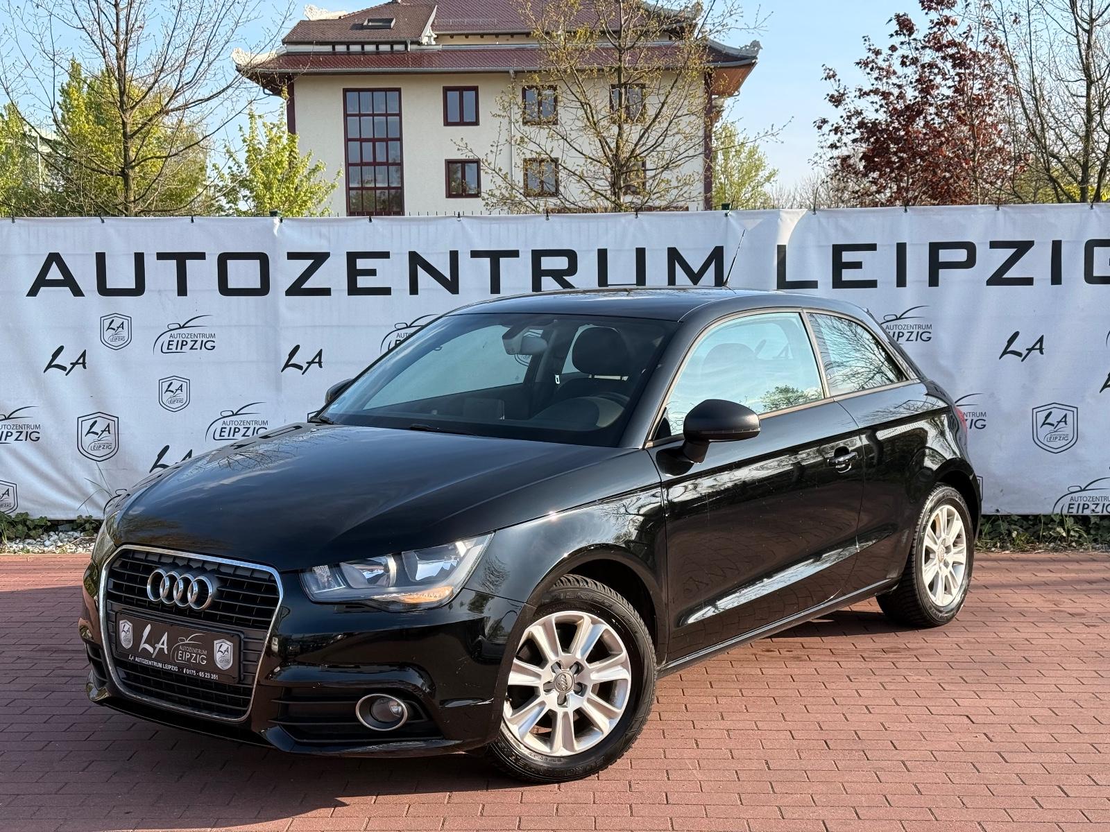 Audi A1 attraction 2HAND*KLIMA*PDC*NAVI*SITZH*TÜV