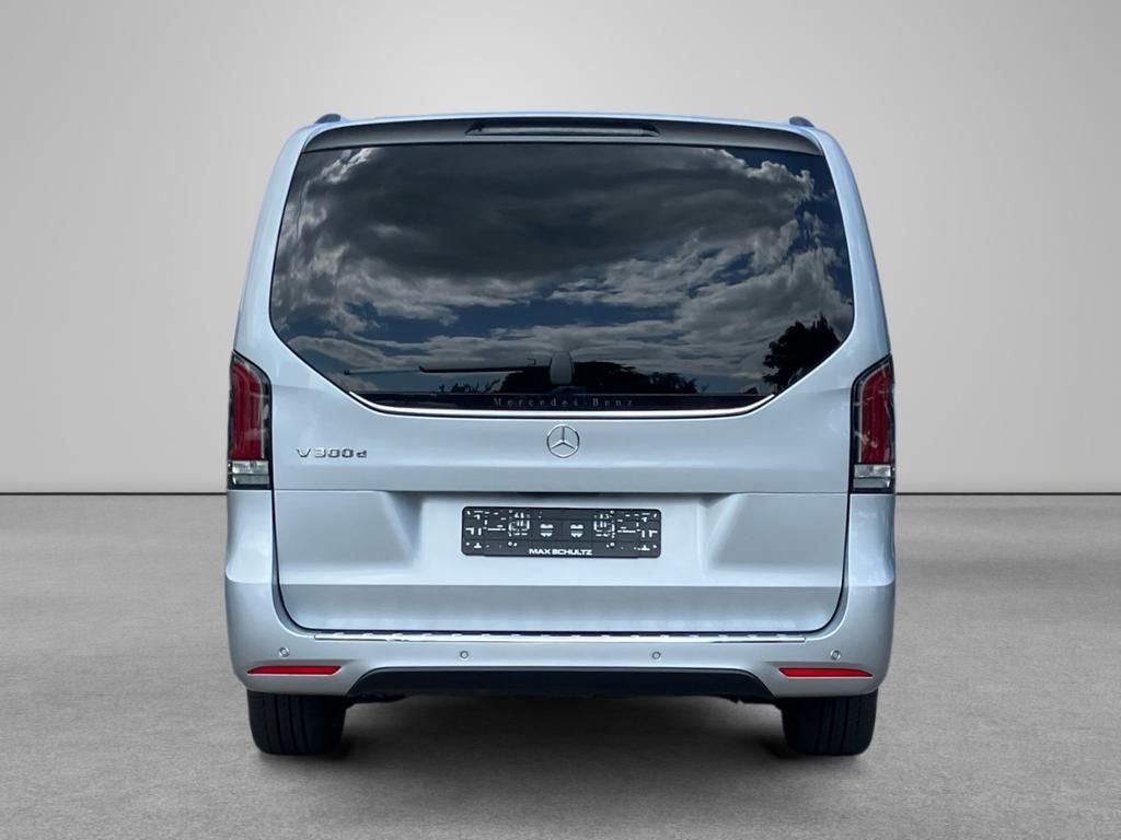 Fahrzeugabbildung Mercedes-Benz V 300 d EXCLUSIVE Lang AMG Line+Night Paket