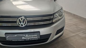 Volkswagen Tiguan - 12